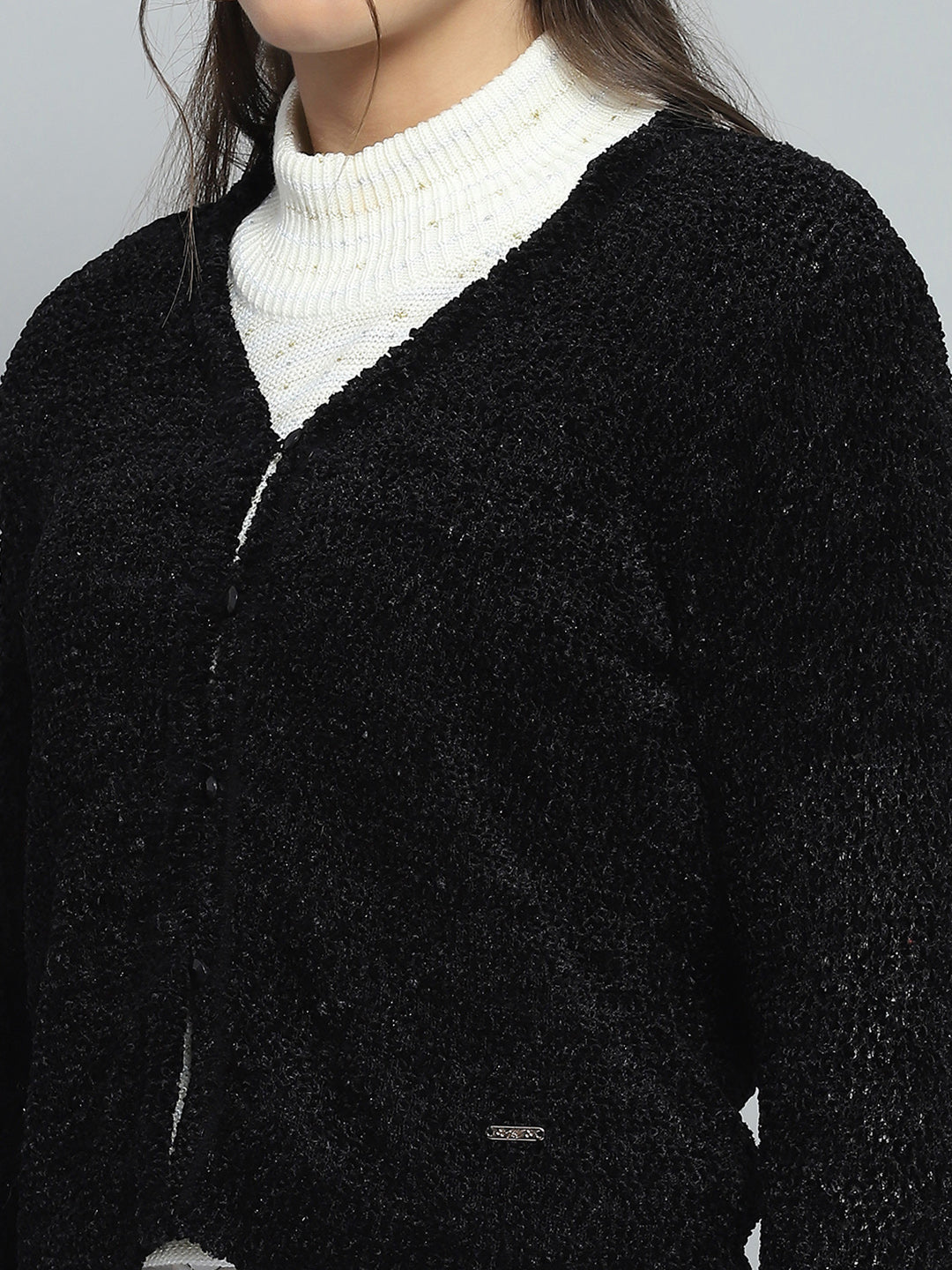 Women Black Self Design V Neck Full Sleeve Cardigan