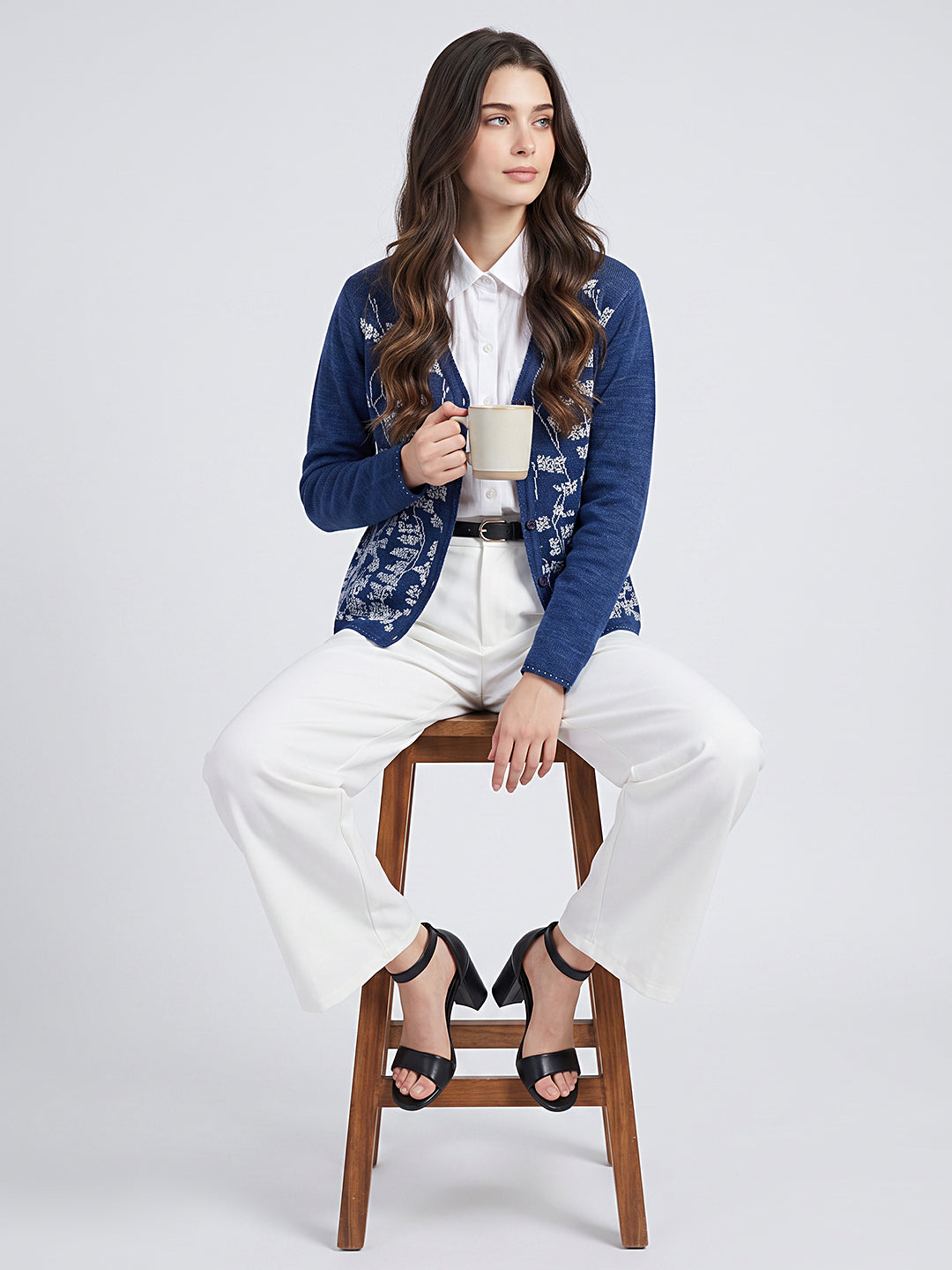 Women Blue Jacquard V Neck Full Sleeve Cardigan