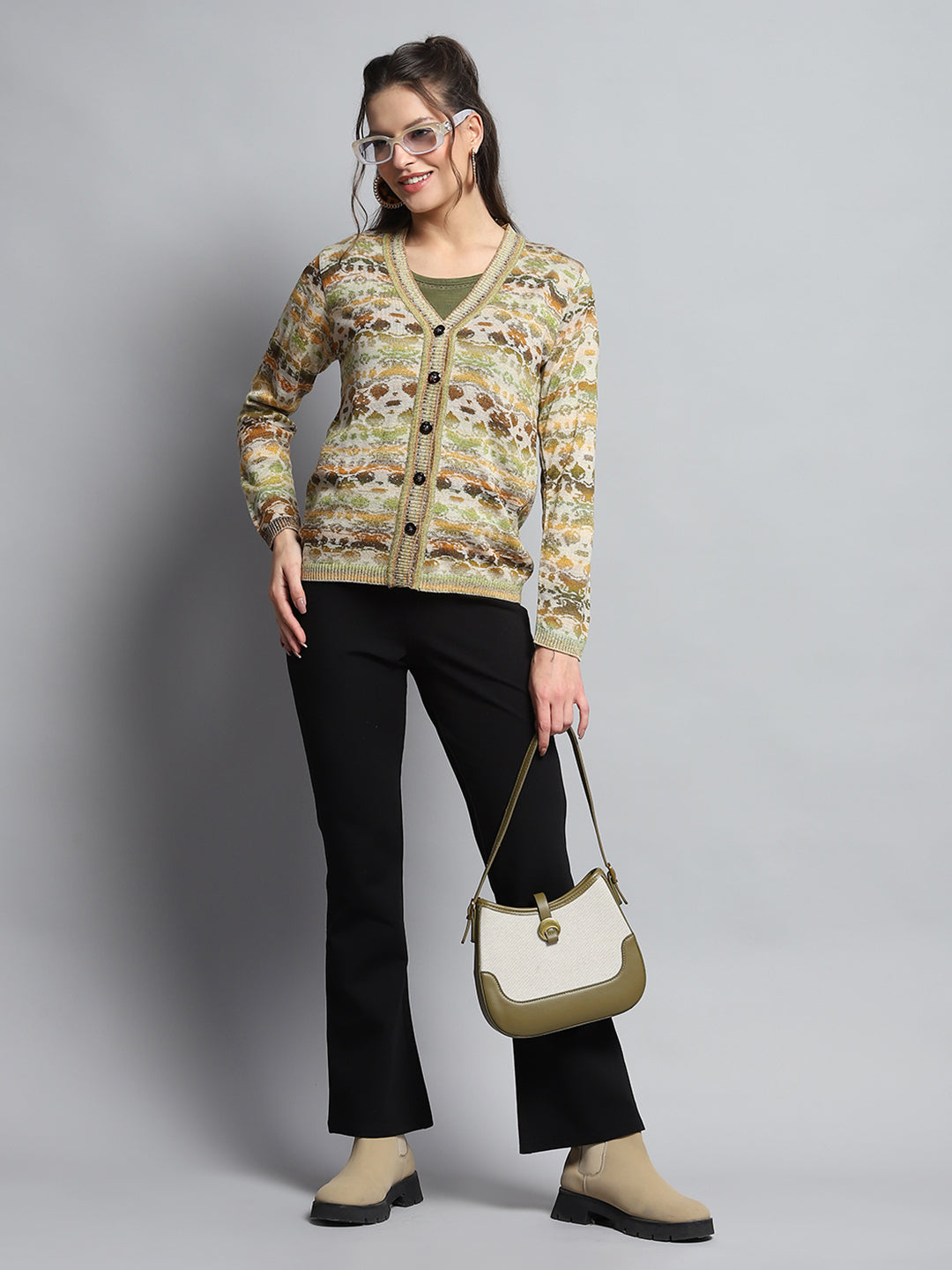 Women Green Self Design V Neck Full Sleeve Cardigan