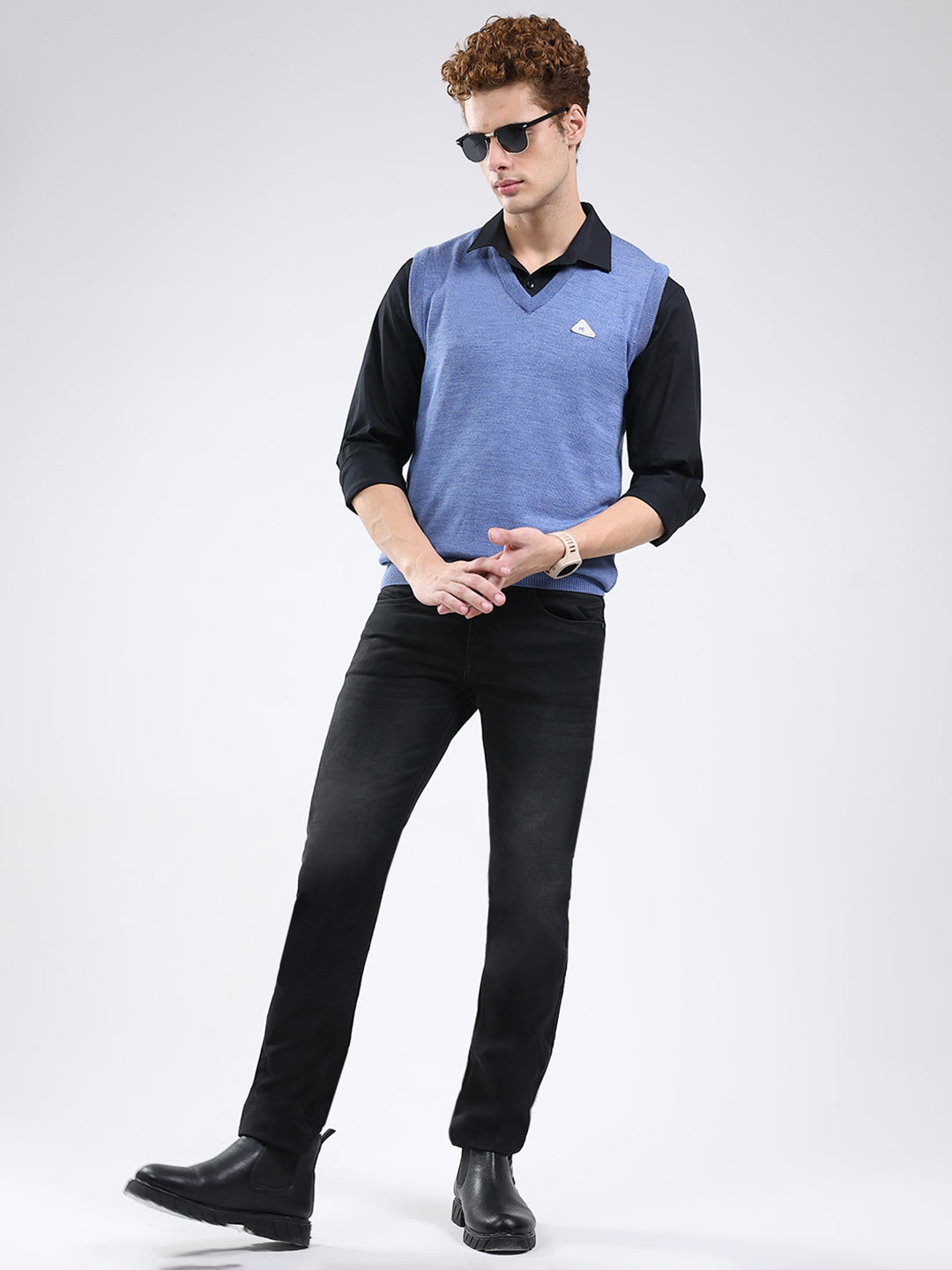 Men Blue Solid V Neck Sleeveless Sweater