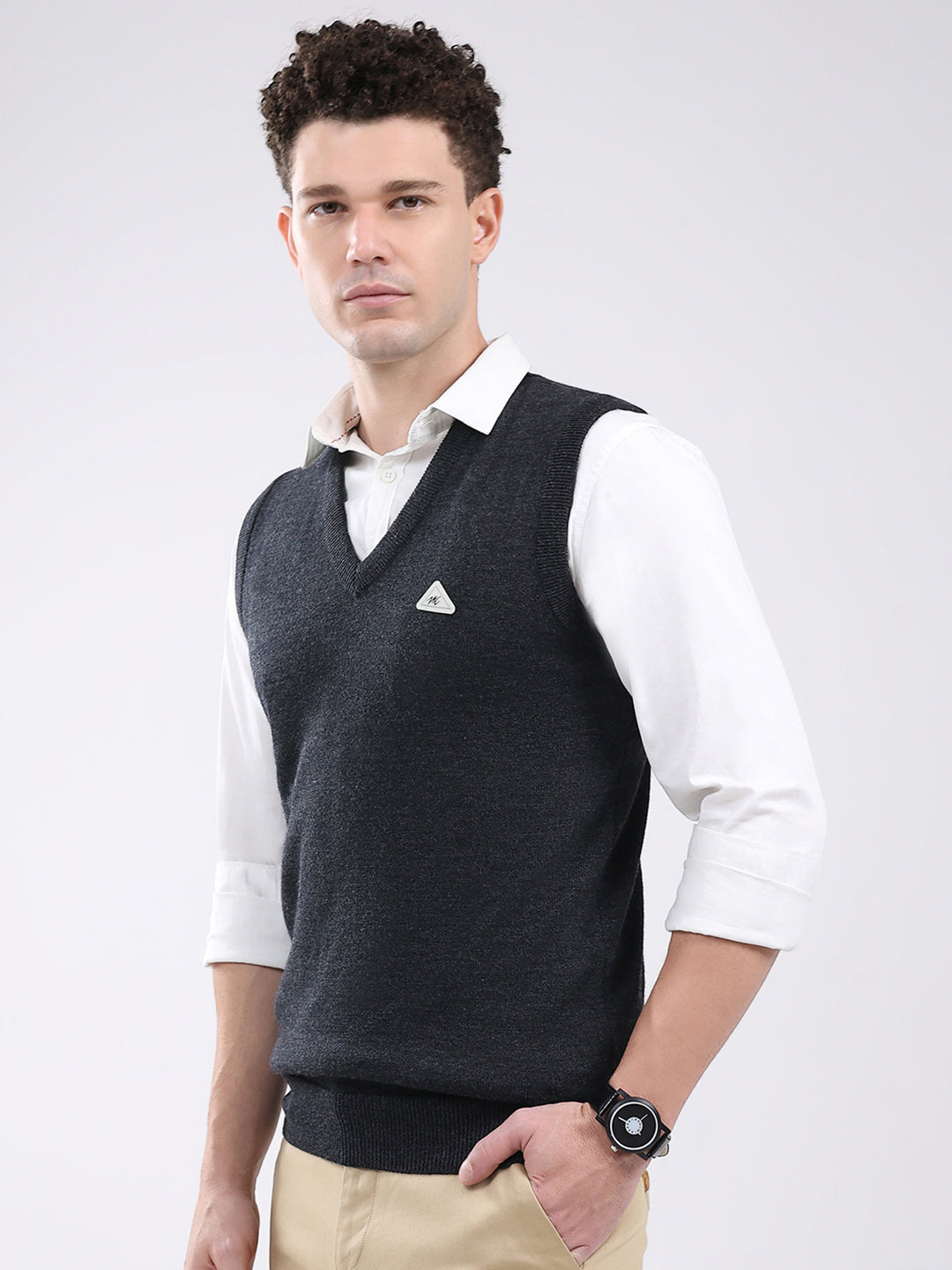 Men Dark Grey Solid V Neck Sleeveless Sweater