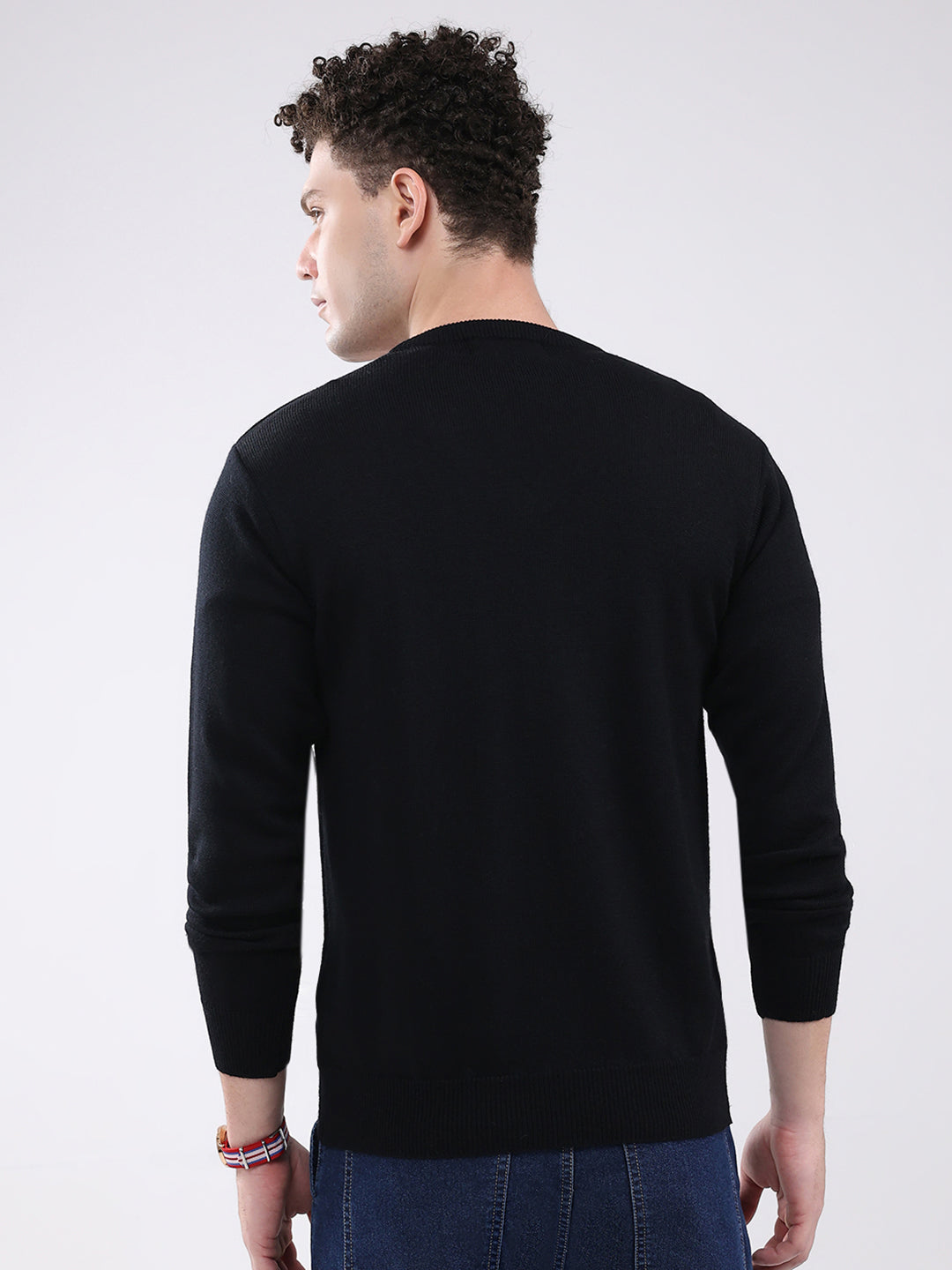 Men Black Solid V Neck Full Sleeve Pullover