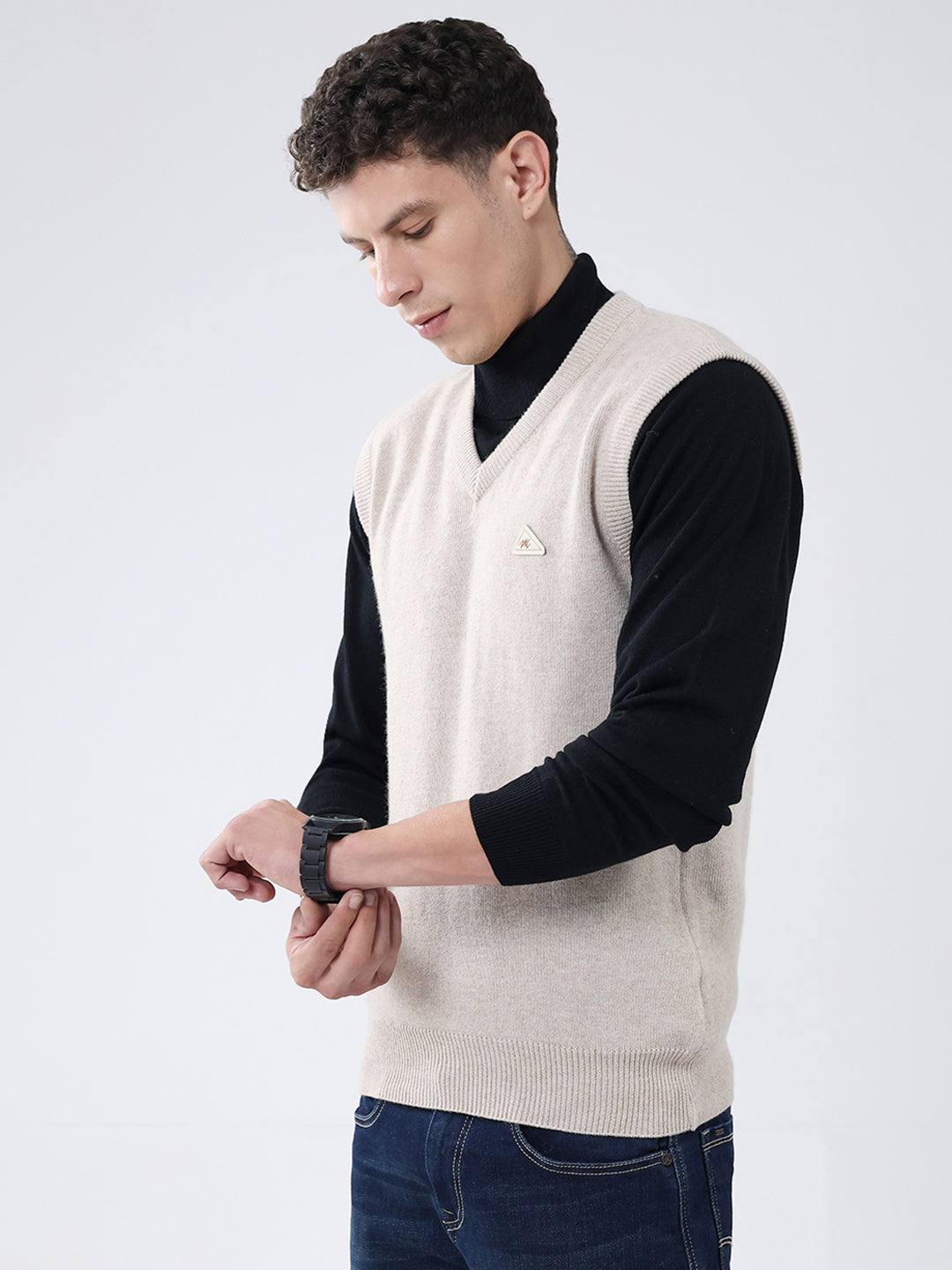 Men Beige Solid V Neck Sleeveless Sweater