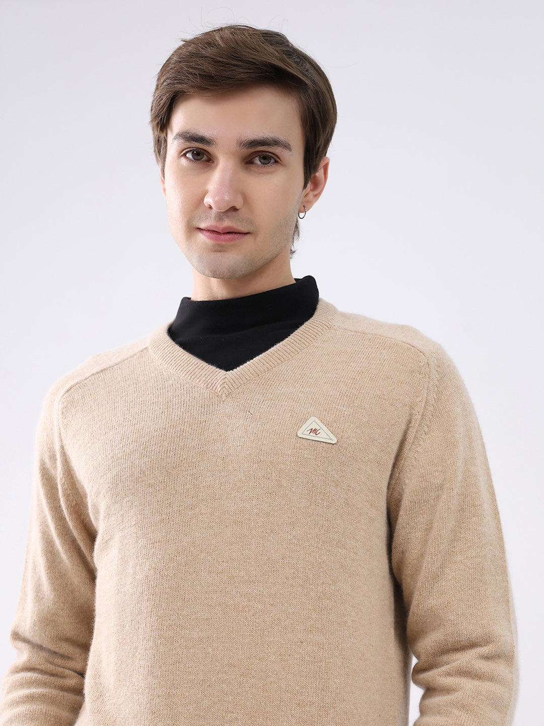 Men Khaki Solid V Neck Full Sleeve Pullover