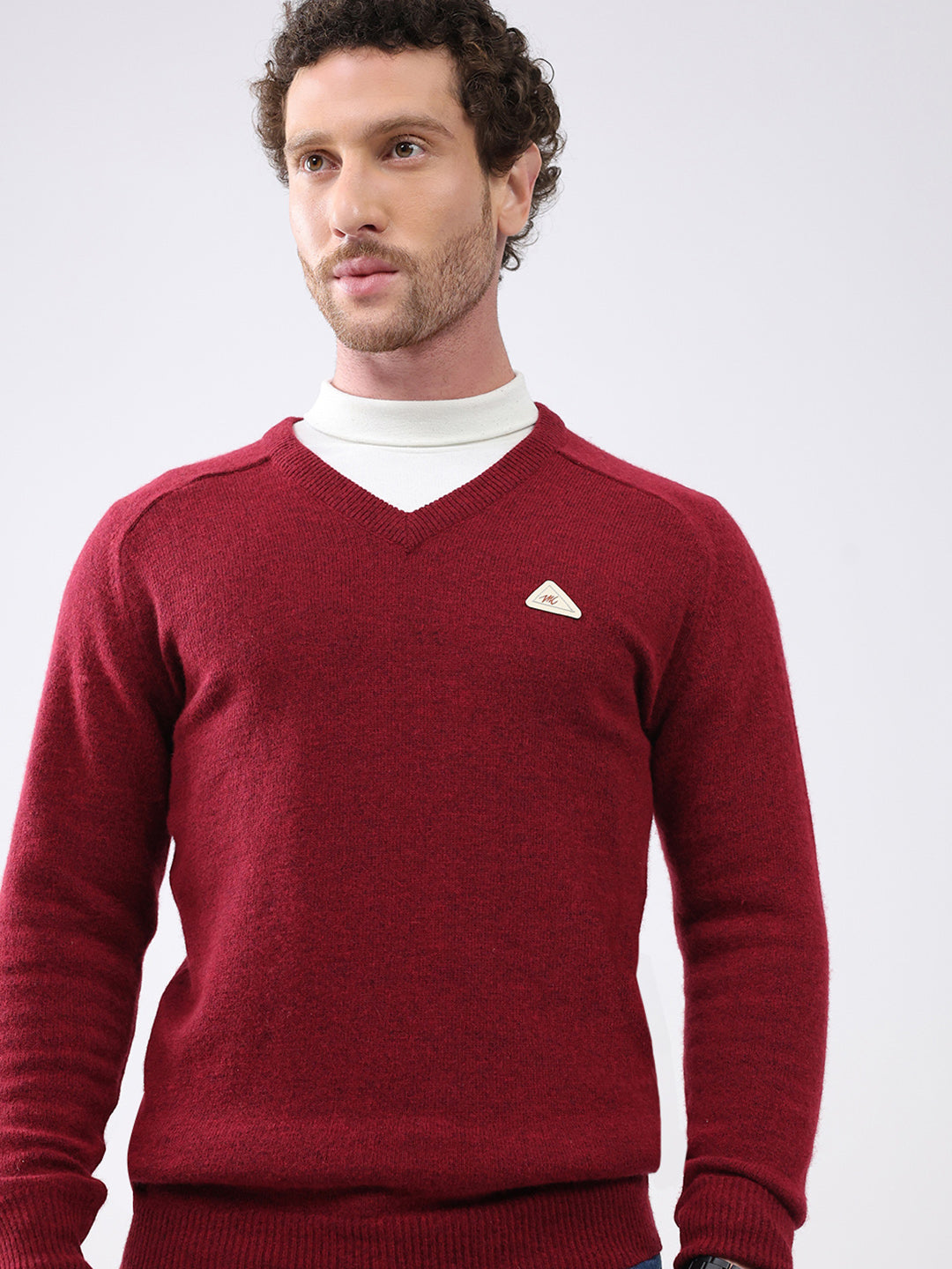 Men Maroon Solid V Neck Full Sleeve Pullover
