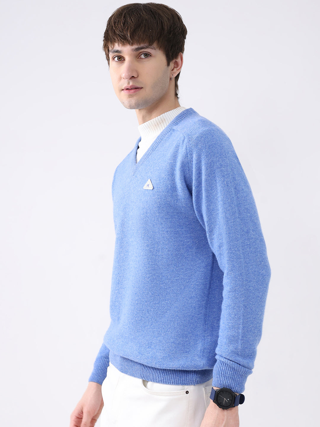 Men Blue Solid V Neck Full Sleeve Pullover
