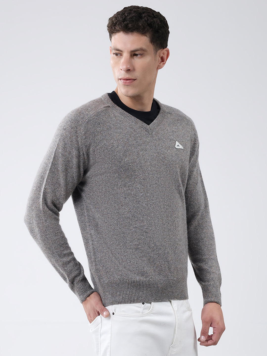 Men Grey Solid V Neck Full Sleeve Pullover