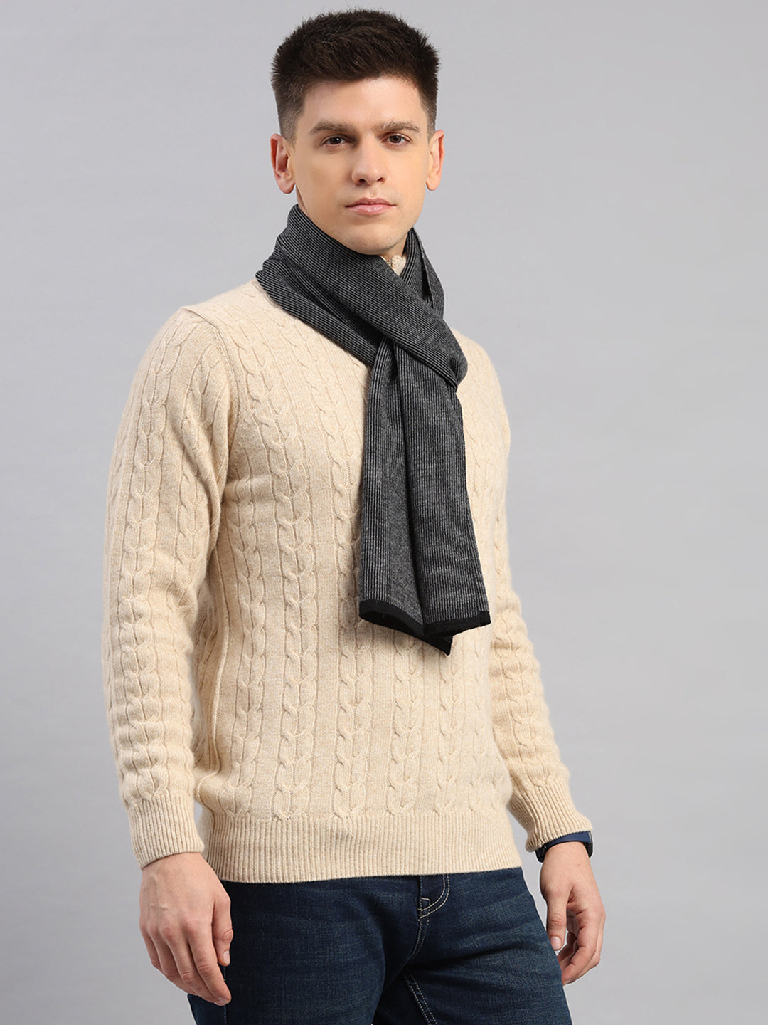 Men Black Printed Blend Wool Muffler