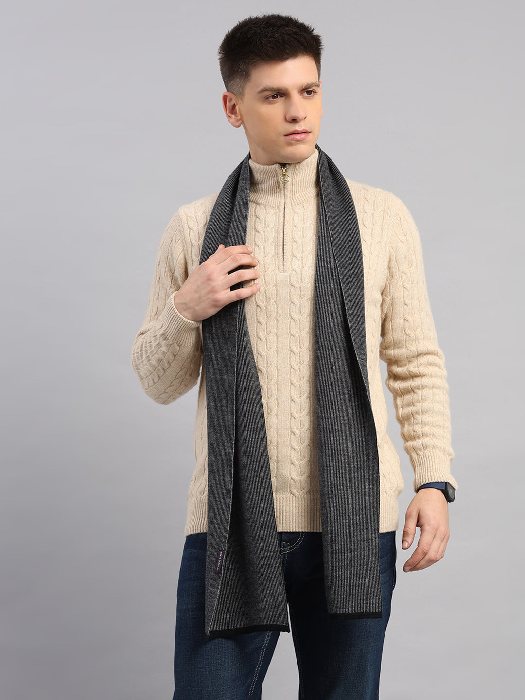 Men Black Printed Blend Wool Muffler