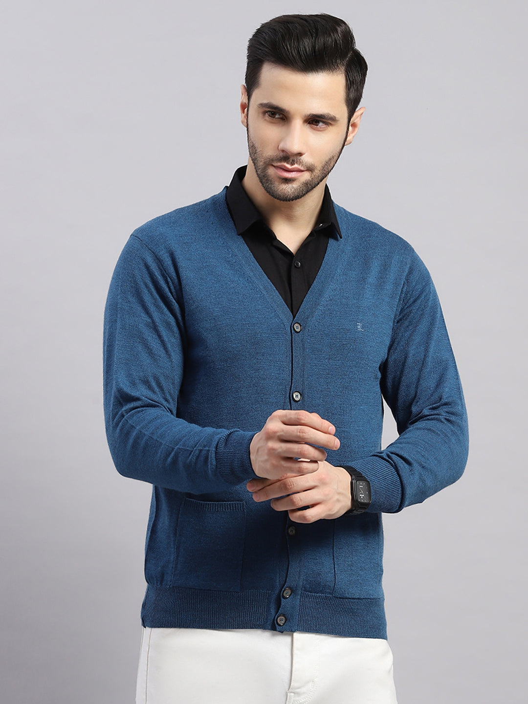 Luxuria Men Blue Solid V Neck Full Sleeve Cardigan