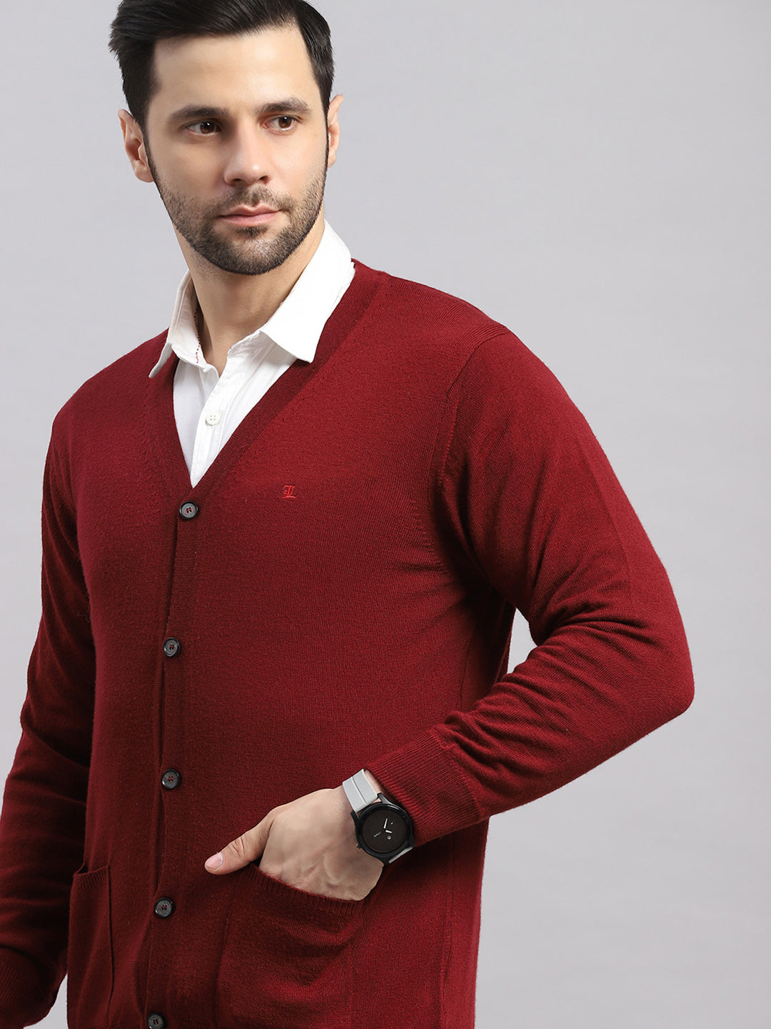 Luxuria Men Maroon Solid V Neck Full Sleeve Cardigan