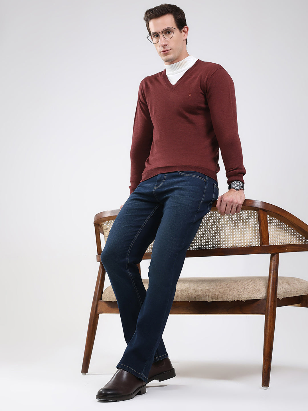 Luxuria Men Maroon Solid V Neck Full Sleeve Pullover