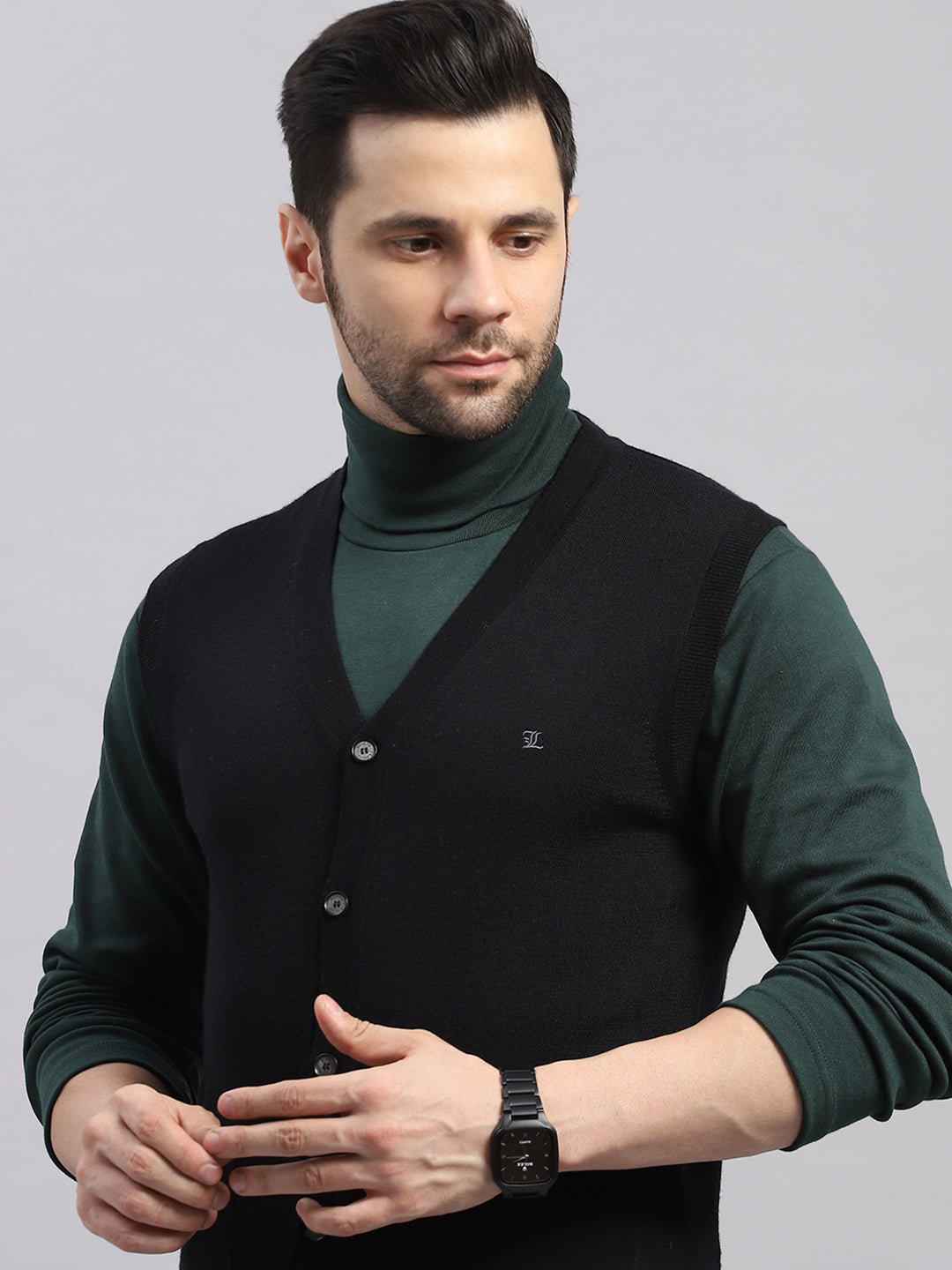 Luxuria Men Black Solid V Neck Sleeveless Cardigan