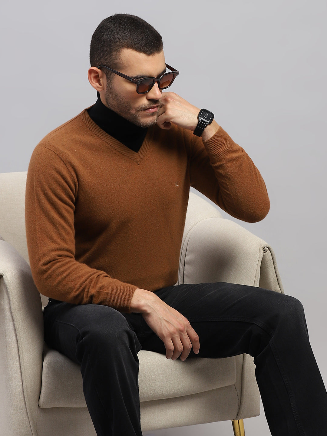 Luxuria Men Brown Solid V Neck Full Sleeve Pullover