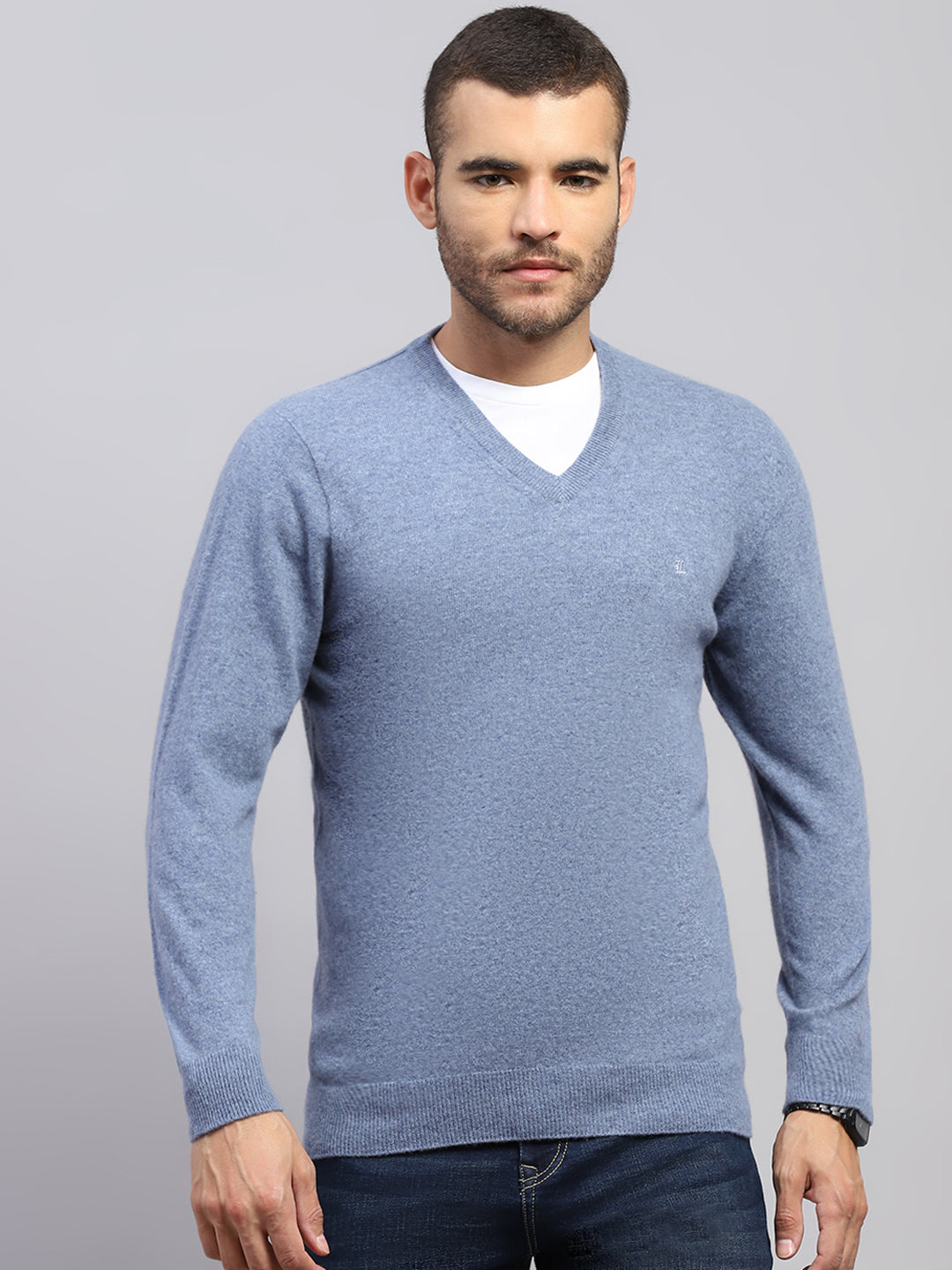Luxuria Men Blue Solid V Neck Full Sleeve Pullover