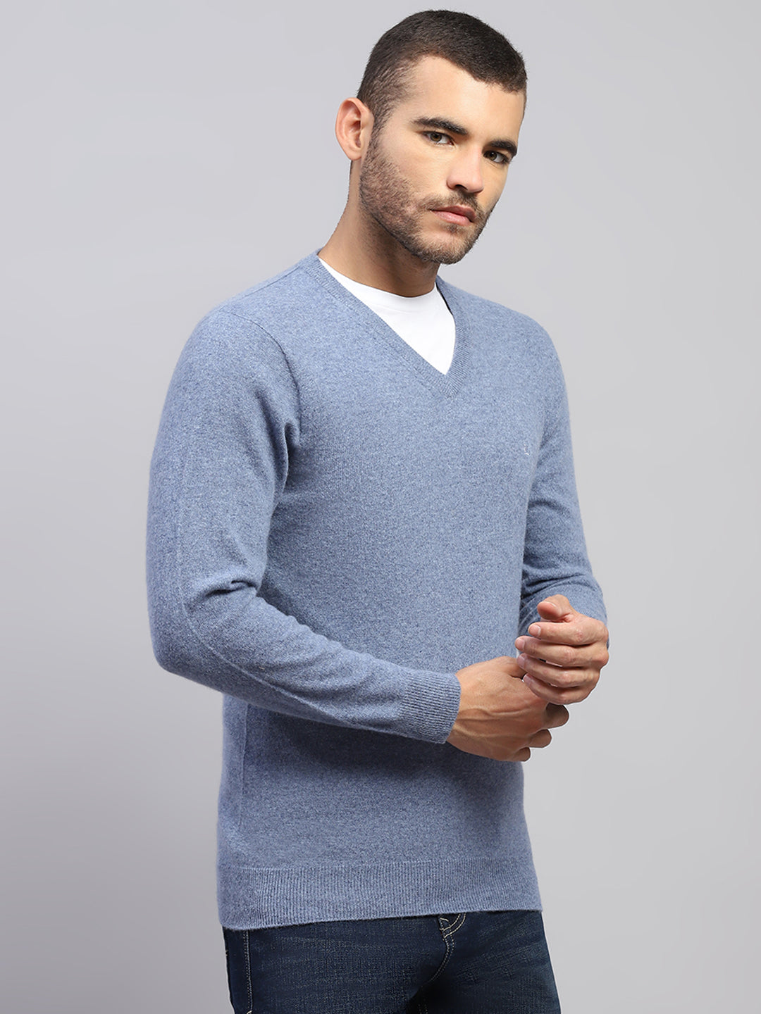 Luxuria Men Blue Solid V Neck Full Sleeve Pullover