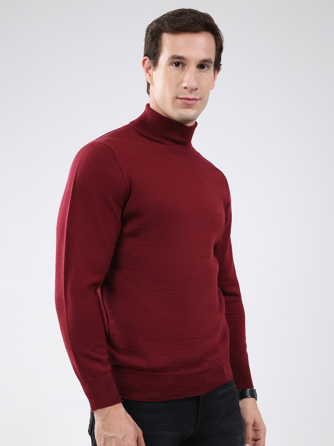 Luxuria Men Maroon Solid High Neck Full Sleeve Pullover