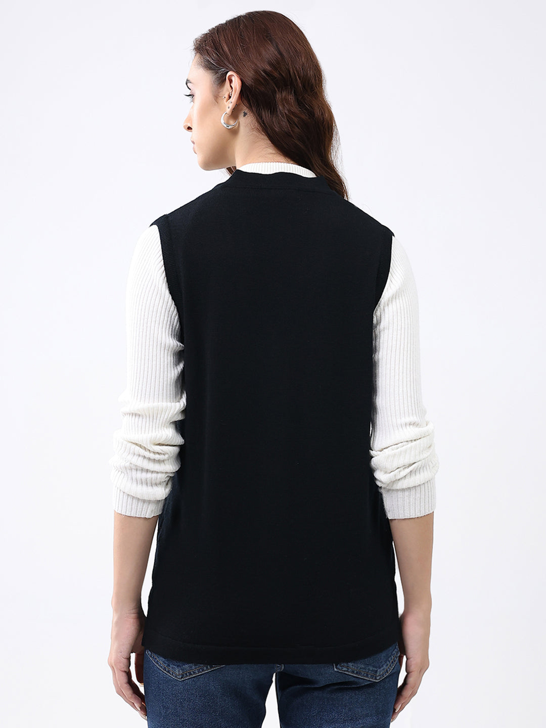 Luxuria Women Black Solid V Neck Sleeveless Cardigan