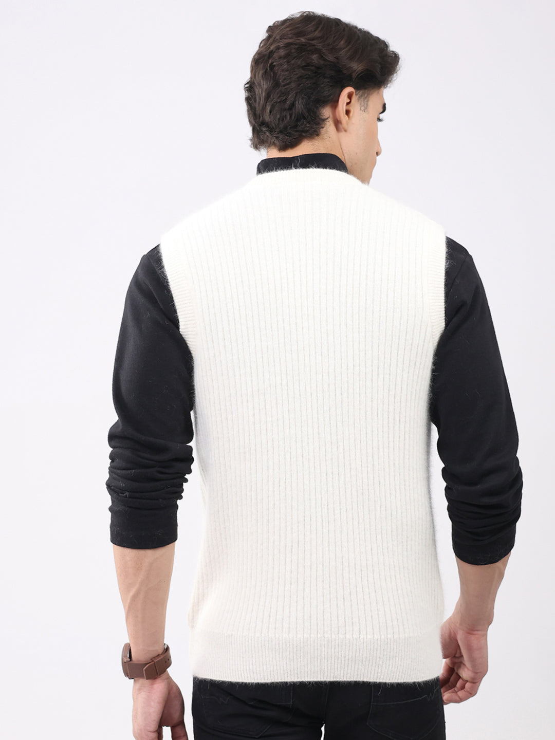 Men White Solid V Neck Sleeveless Sweater