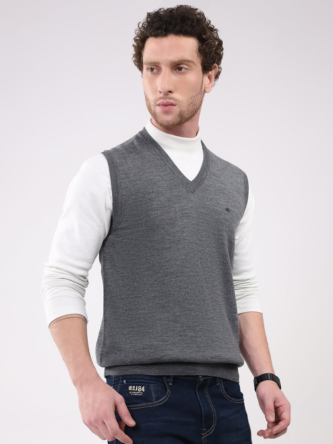 Men Grey Solid V Neck Sleeveless Sweater