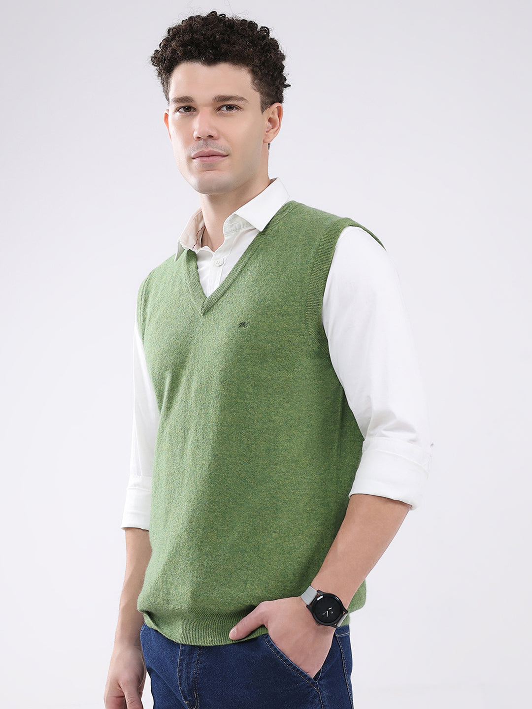 Men Green Solid V Neck Sleeveless Sweater