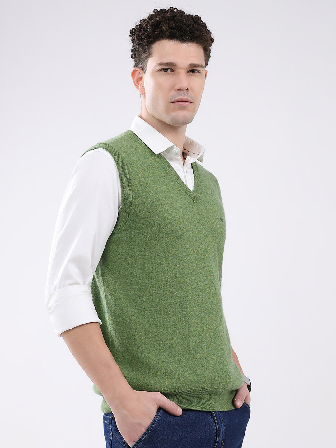Men Green Solid V Neck Sleeveless Sweater