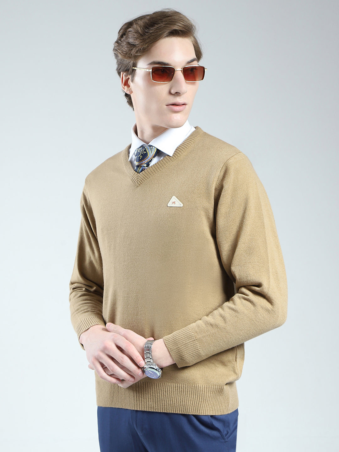 Men Beige Solid V Neck Full Sleeve Pullover