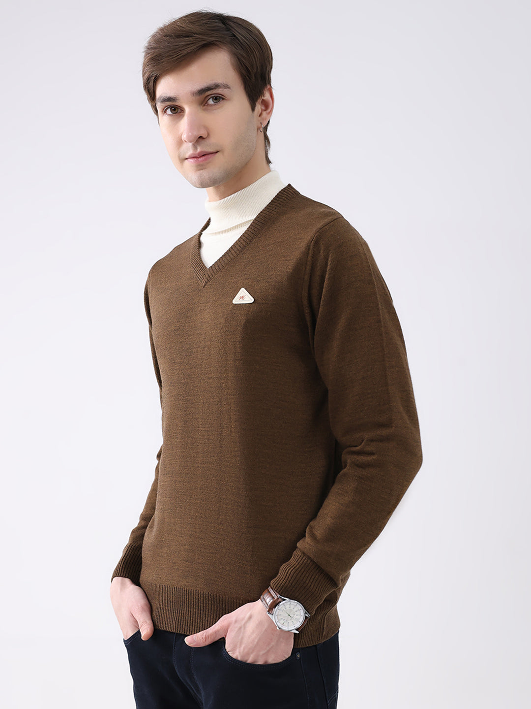 Men Brown Solid V Neck Full Sleeve Pullover