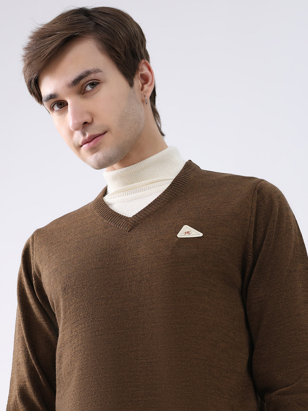 Men Brown Solid V Neck Full Sleeve Pullover