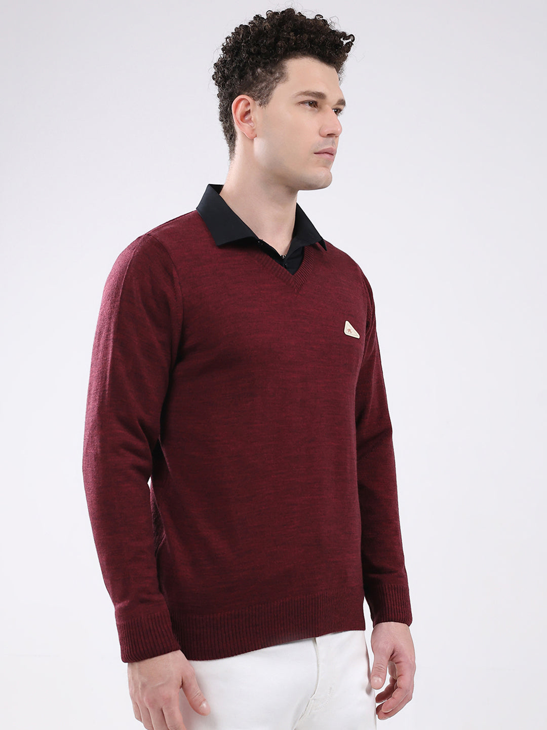 Men Maroon Solid V Neck Full Sleeve Pullover