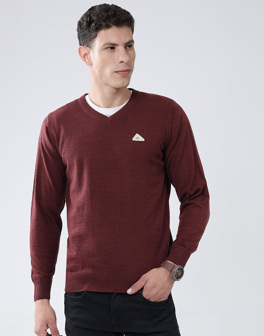 Men Maroon Solid V Neck Full Sleeve Pullover