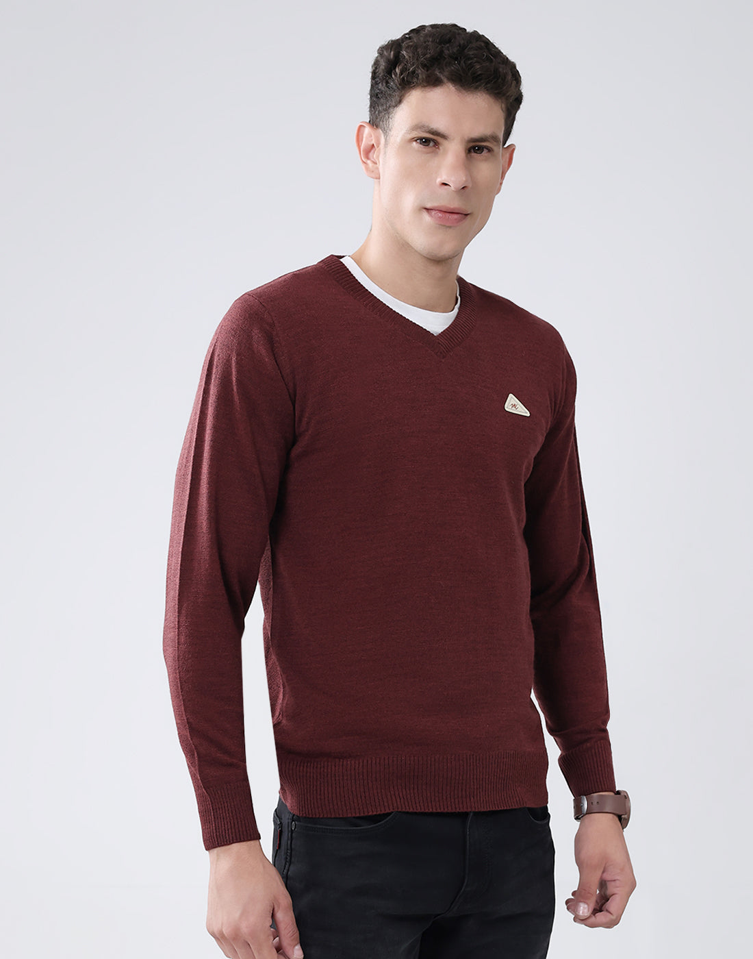 Men Maroon Solid V Neck Full Sleeve Pullover