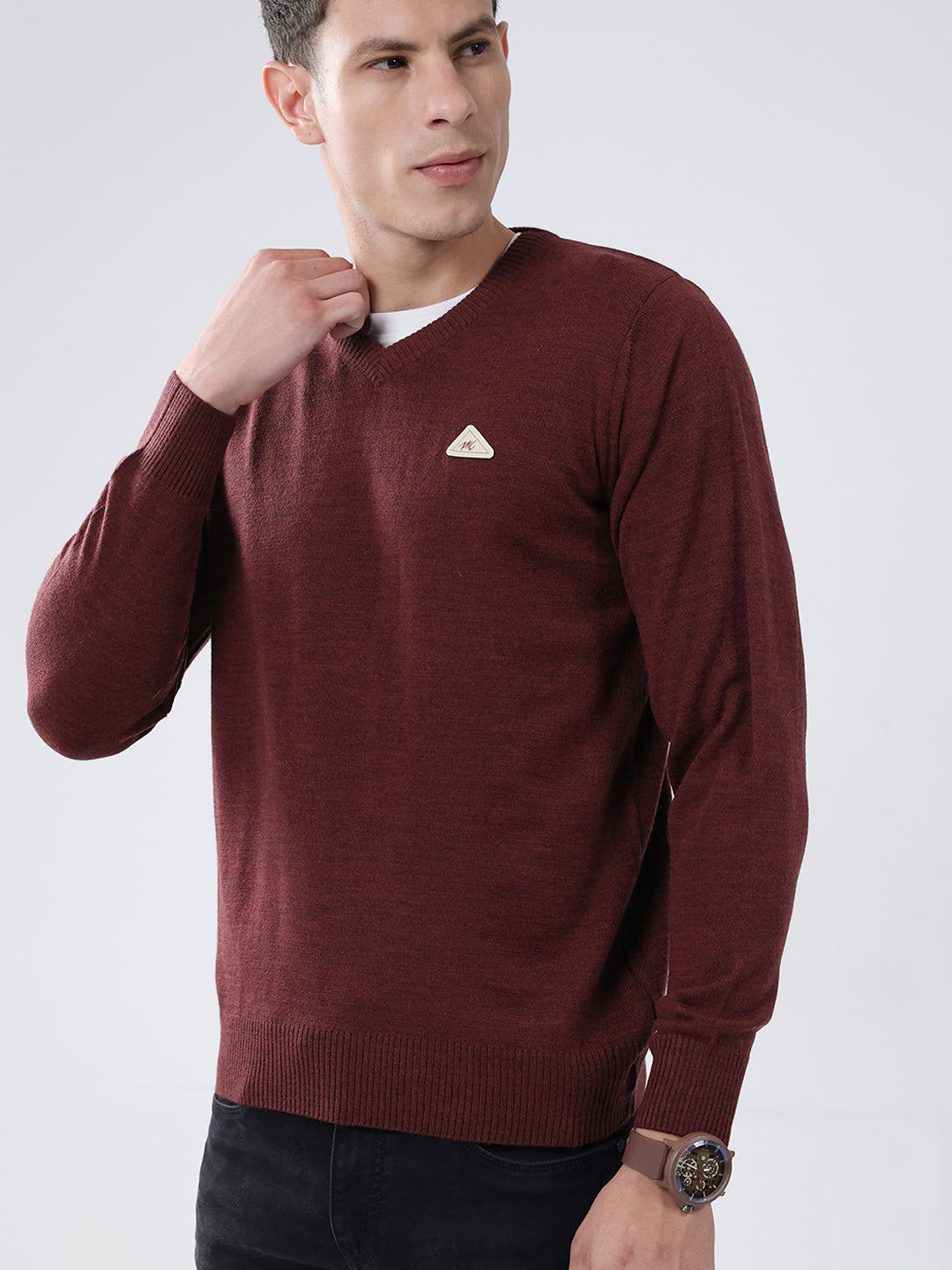 Men Maroon Solid V Neck Full Sleeve Pullover