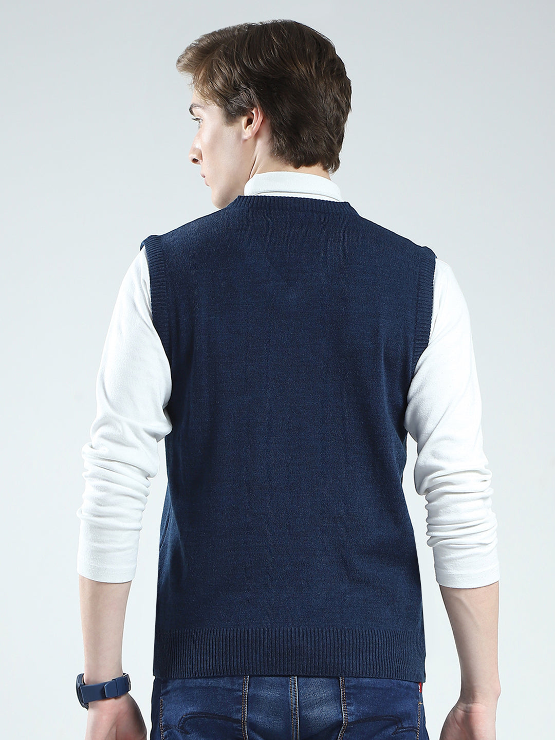 Men Blue Solid V Neck Sleeveless Sweater