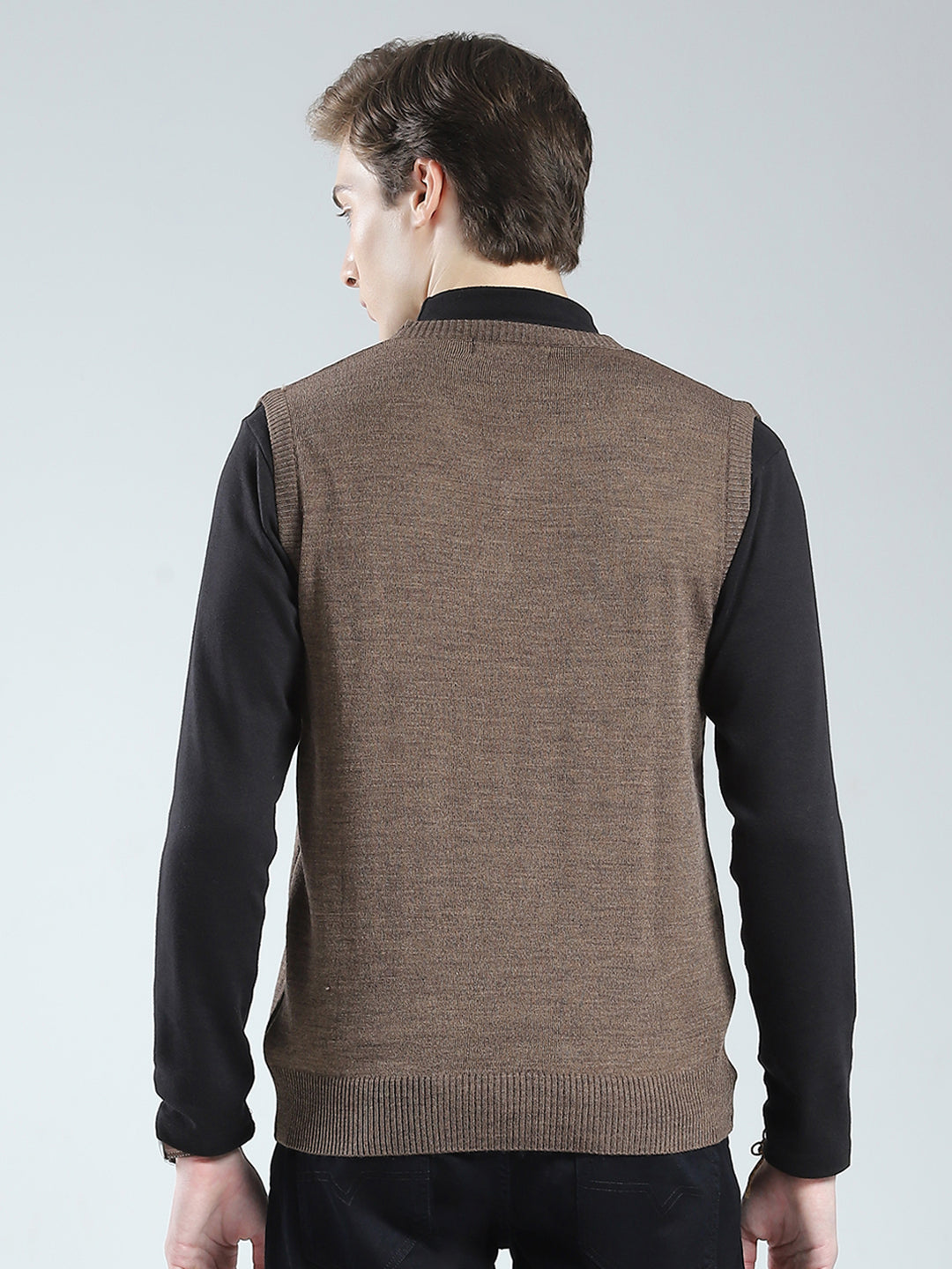 Men Brown Solid V Neck Sleeveless Sweater