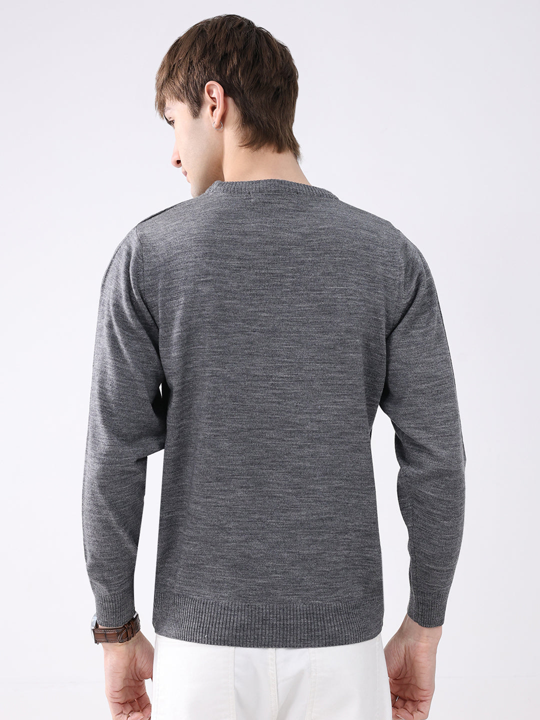 Men Grey Solid Round Neck Full Sleeve Pullover