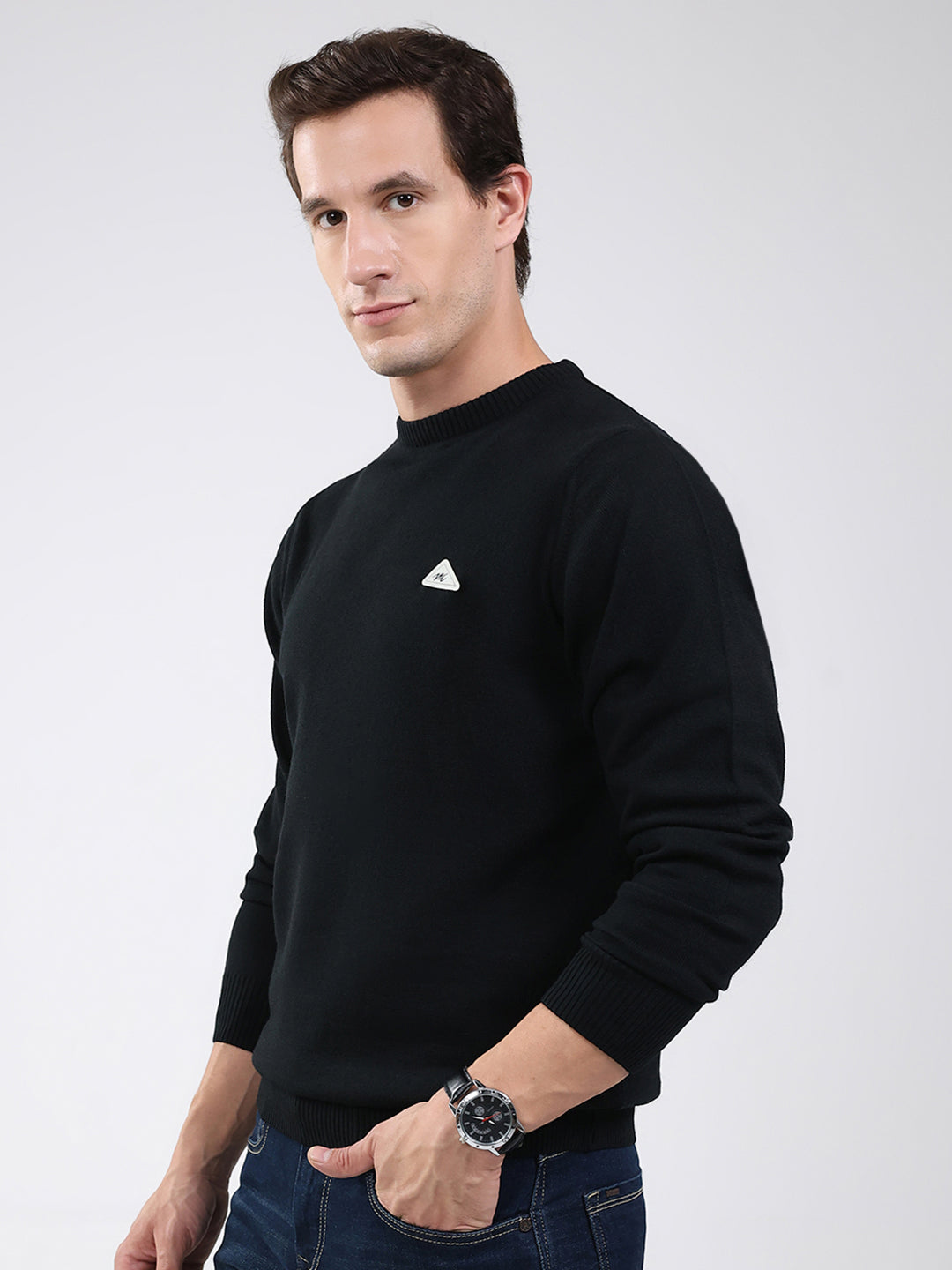 Men Black Solid Round Neck Full Sleeve Pullover
