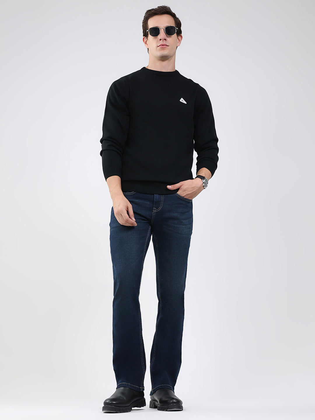 Men Black Solid Round Neck Full Sleeve Pullover