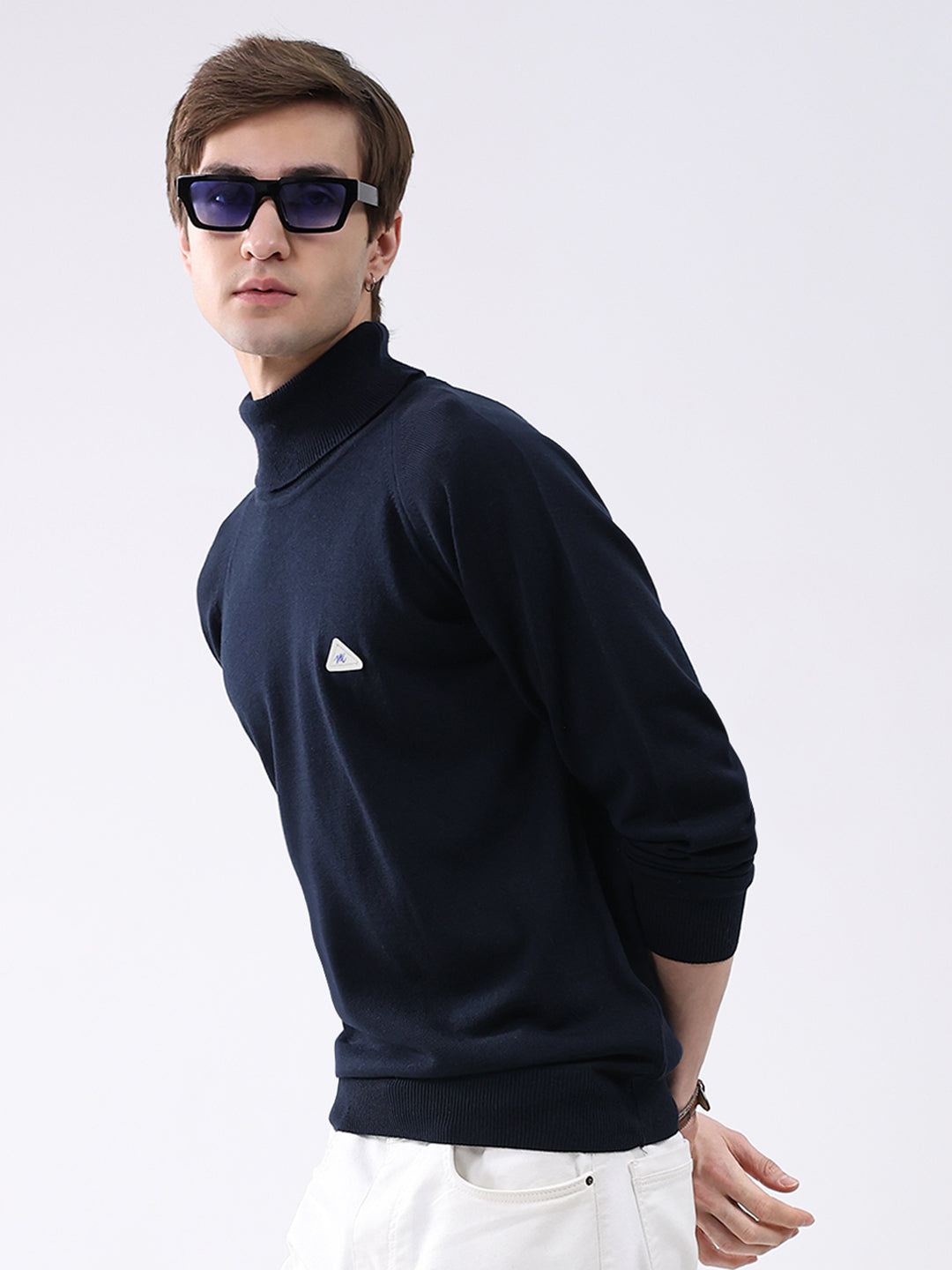 Men Navy Blue Solid Turtle Neck Full Sleeve Pullover
