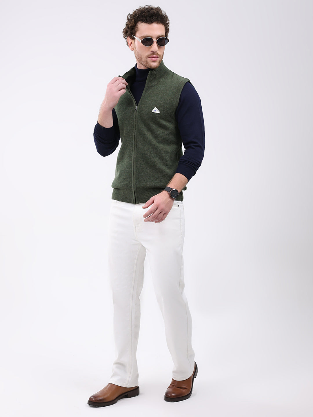 Men Green Solid Mock Neck Sleeveless Sweater