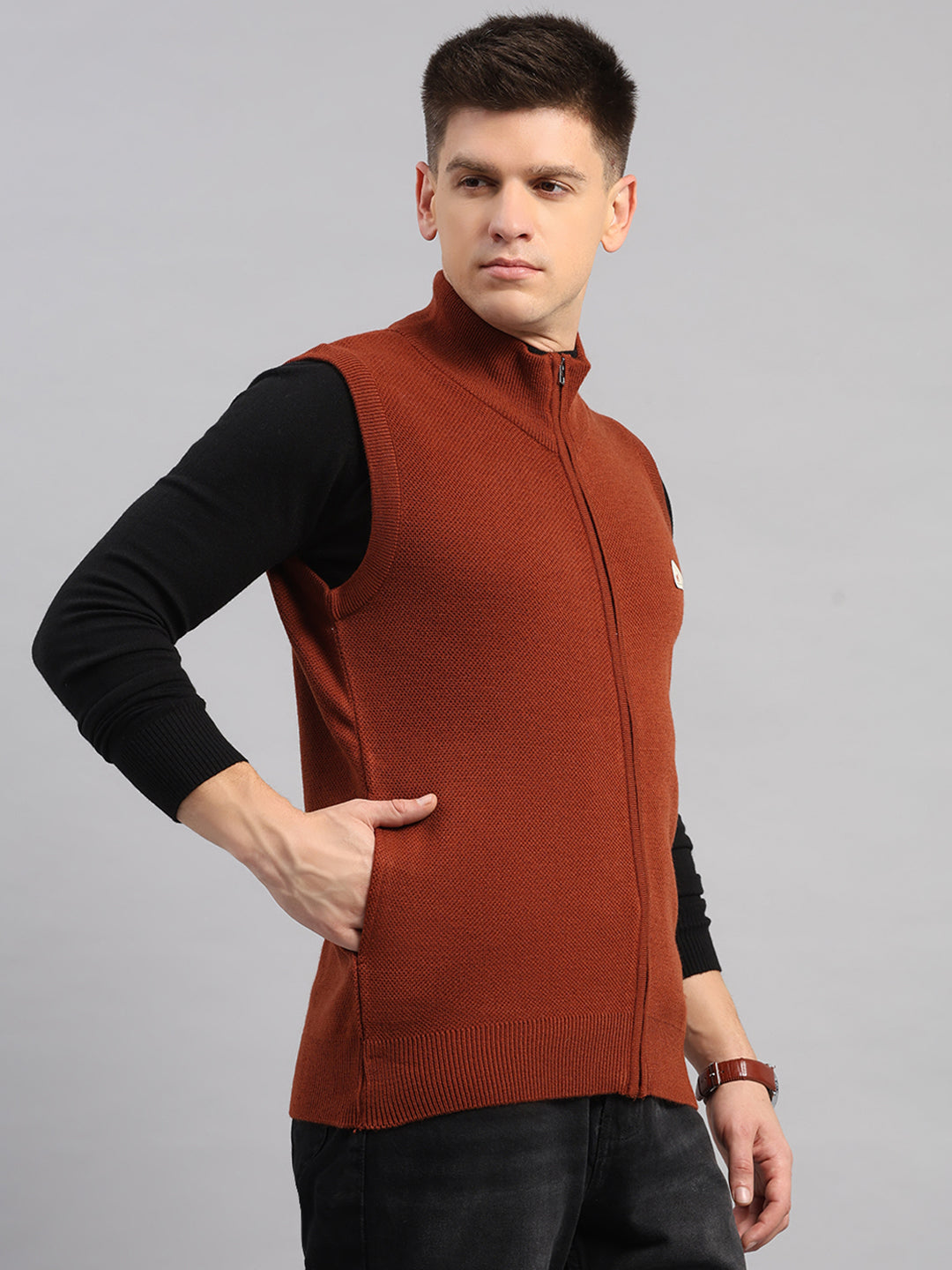 Men Brown Solid Collar Sleeveless Sweater