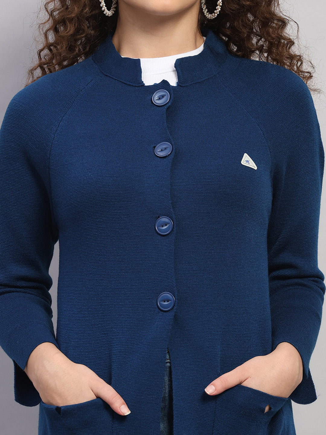 Women Blue Solid Round Neck Full Sleeve Cardigan