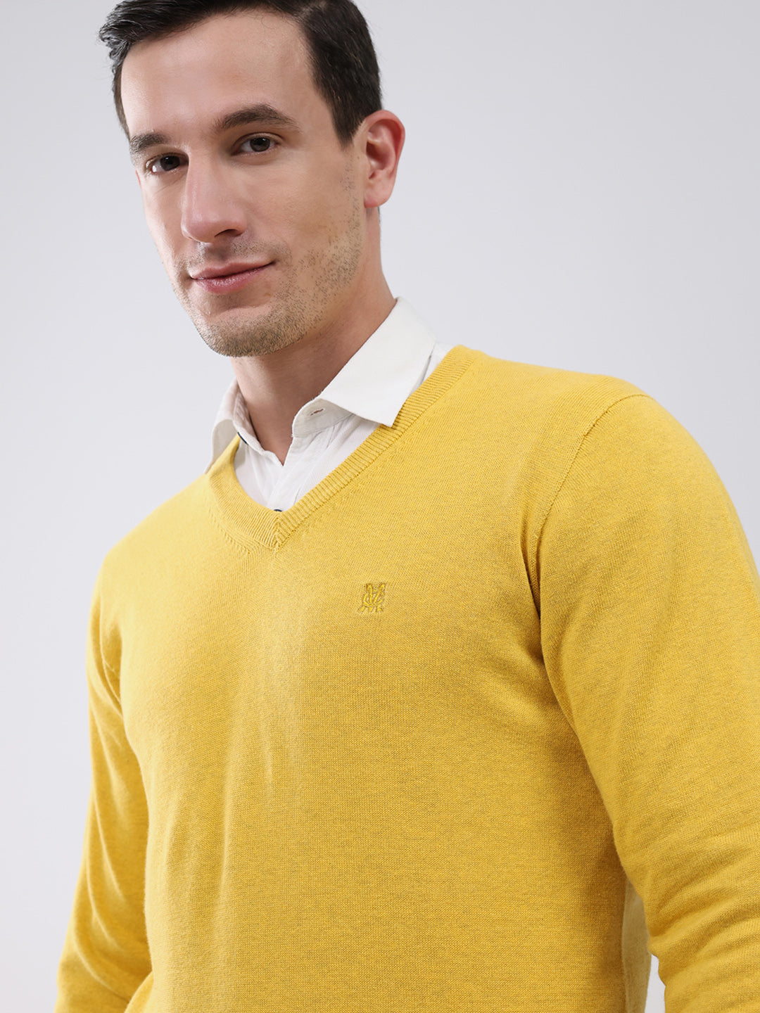 Men Yellow Solid V Neck Full Sleeve Pullover