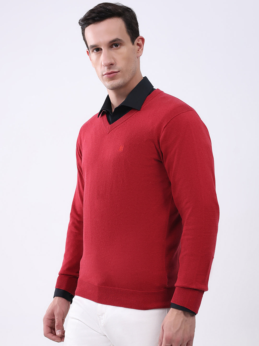 Men Maroon Solid V Neck Full Sleeve Pullover
