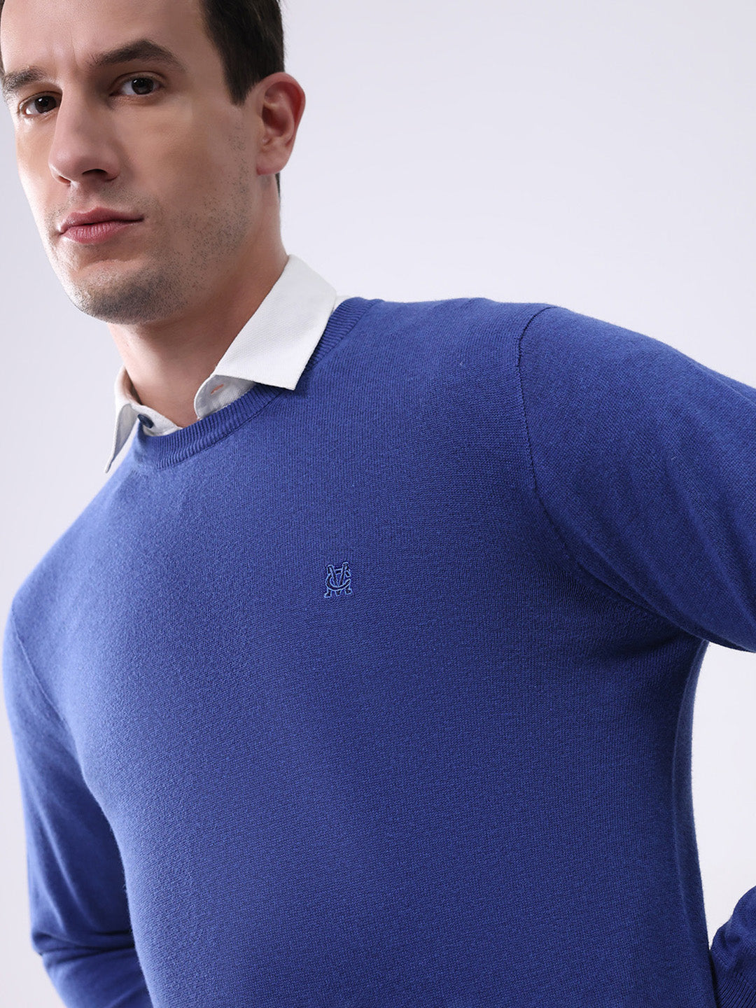 Men Blue Solid Round Neck Full Sleeve Pullover