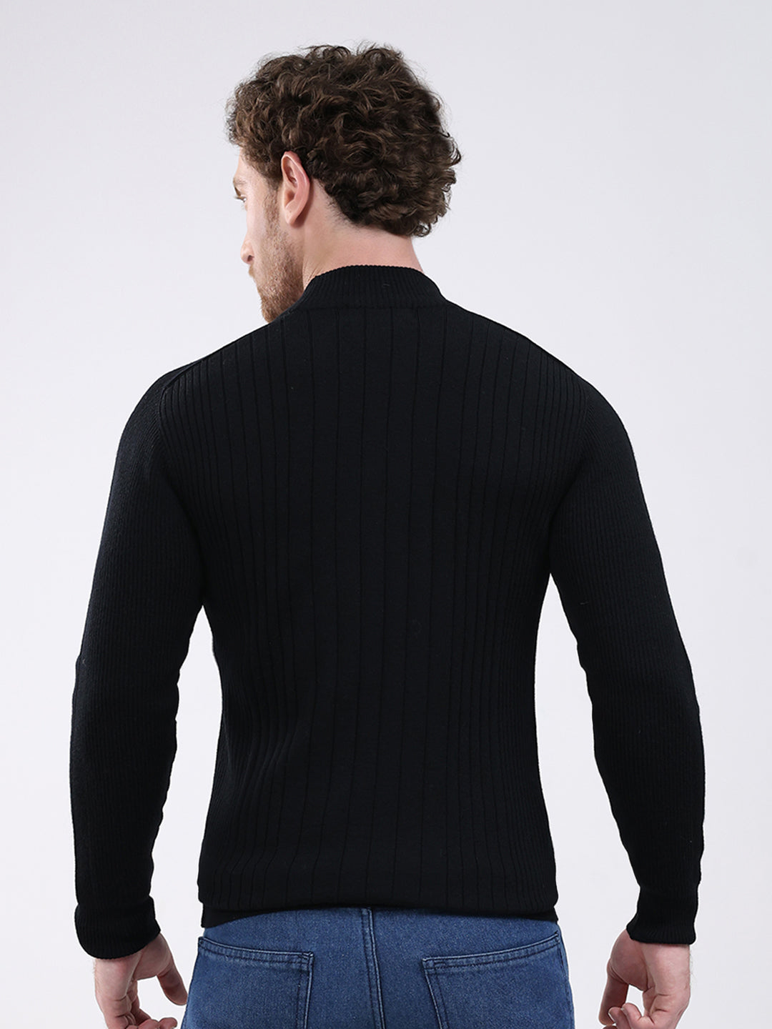 Men Black Solid Mock Neck Full Sleeve Pullover