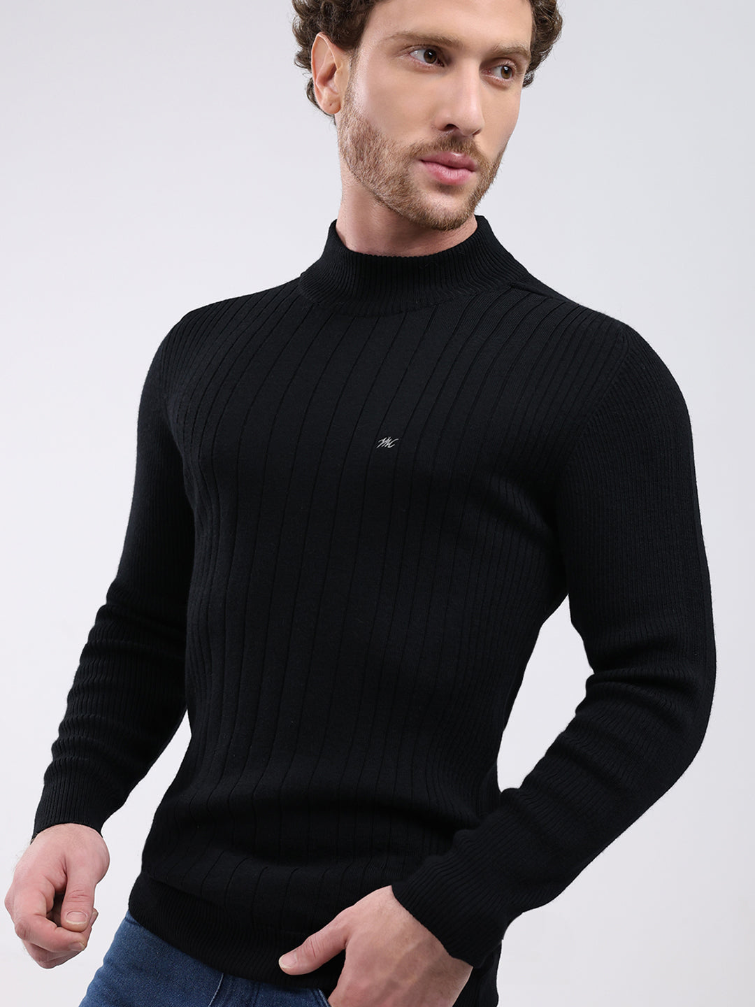 Men Black Solid Mock Neck Full Sleeve Pullover