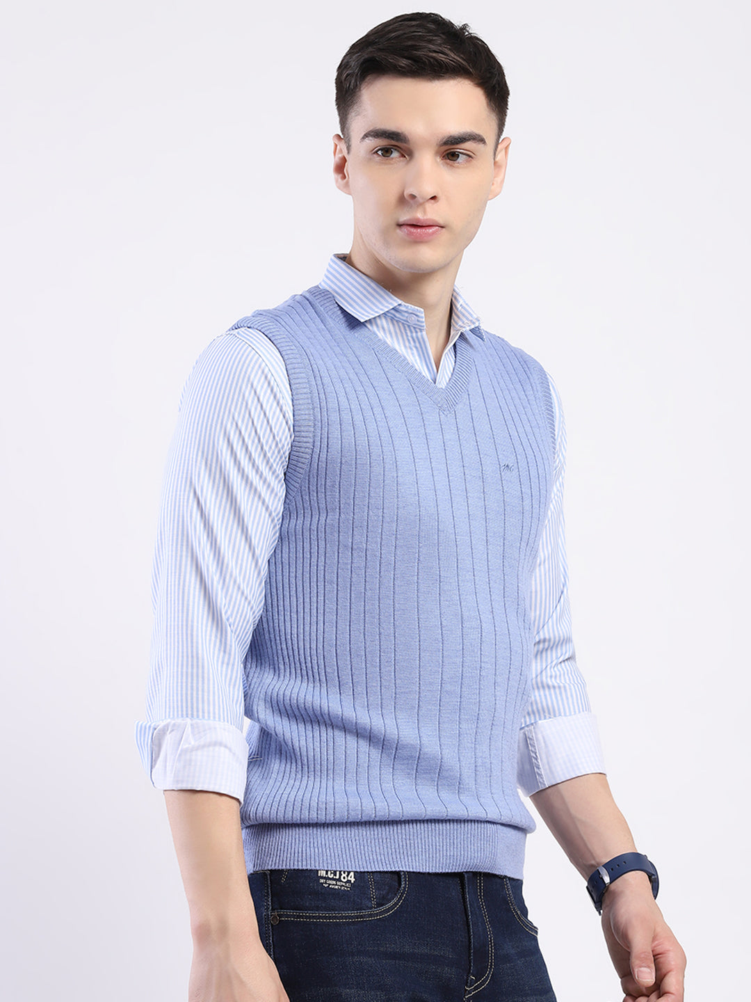 Men Blue Solid V Neck Sleeveless Sweater