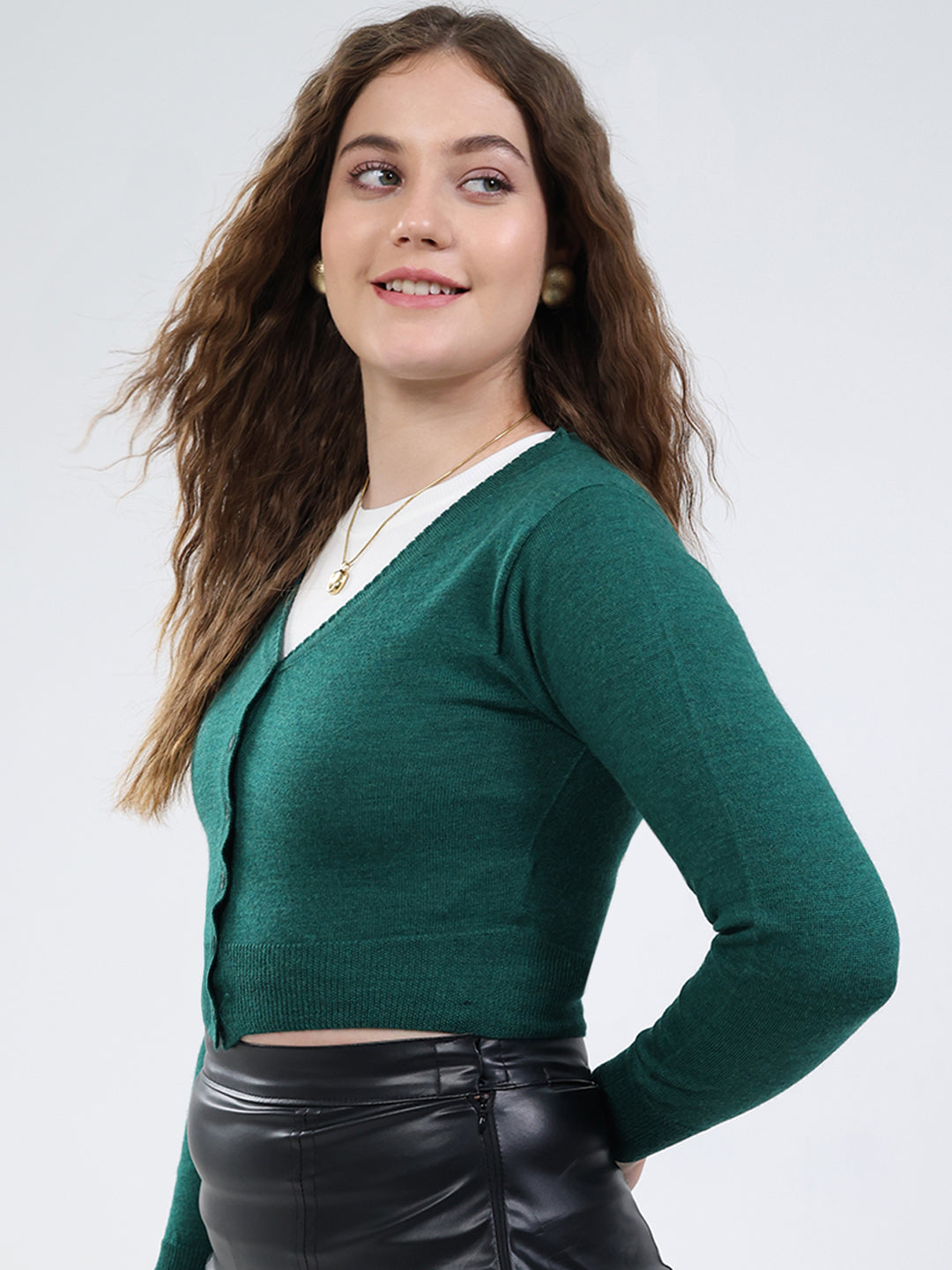 Women Green Solid V Neck Full Sleeve Cardigan