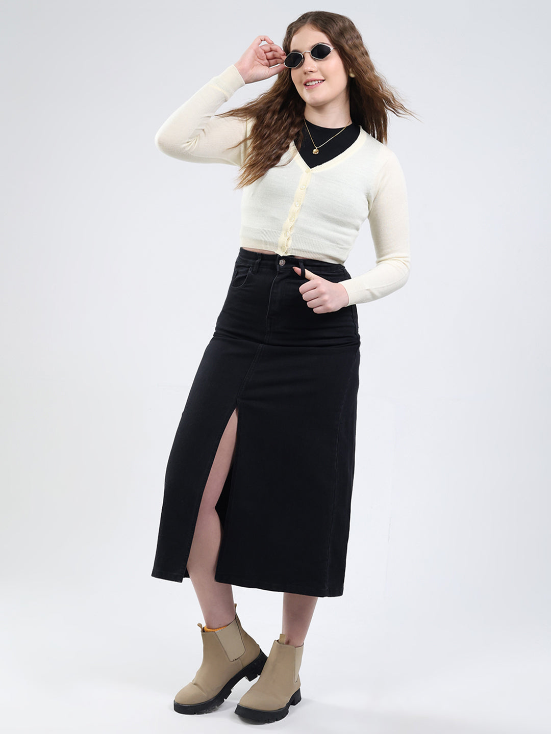 Women White Solid V Neck Full Sleeve Cardigan